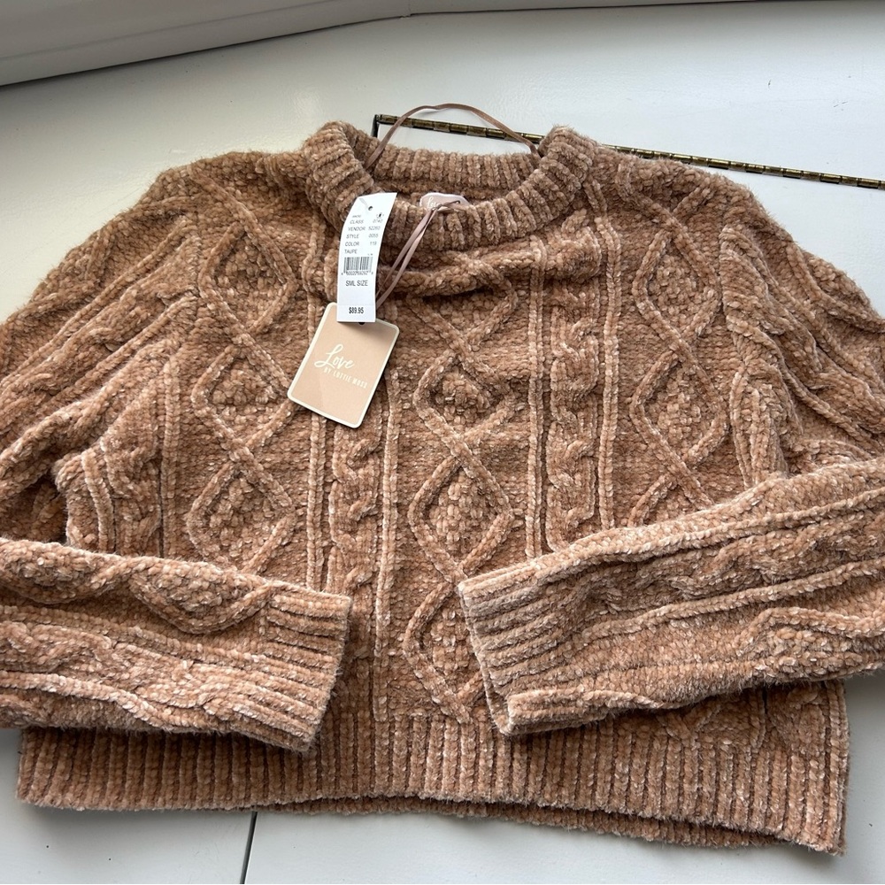 Fleece Sweater set from PacSun!! New with tags.